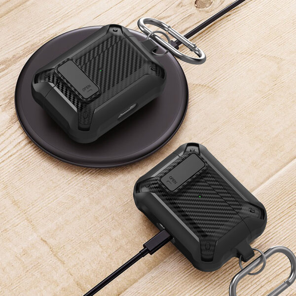 Headphone Case Carbon Fiber Pattern Buckle - Image 10